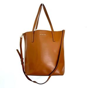 Michael Kors - Large Saffiano Leather Tote - Light Brown